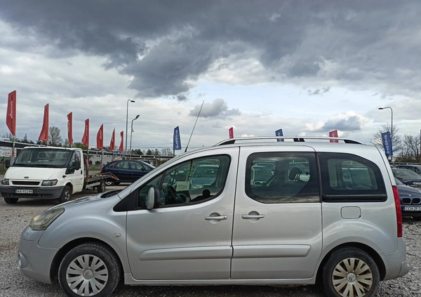 Citroen Berlingo cena 15900 przebieg: 293000, rok produkcji 2008 z Warszawa małe 121